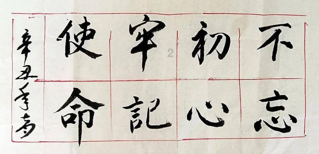 迷失在街头的男孩